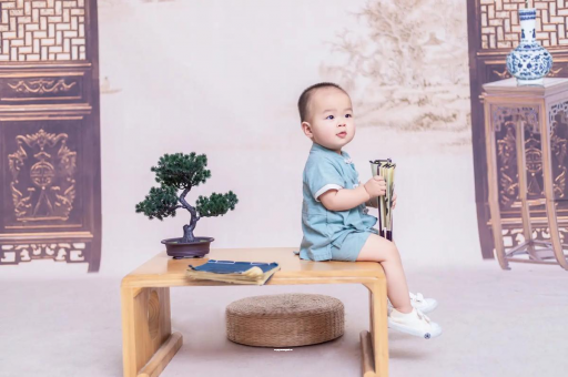 石狮十个月宝宝可以吃盐吗